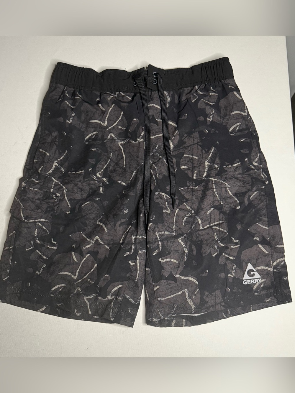 Gerry Weber Black Abstract-Print Swim Trunks